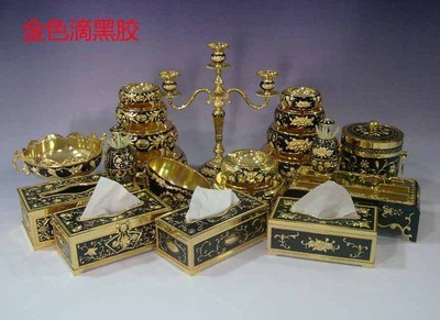 多功能金属桌面套装 从KTV到家居的金色艺术